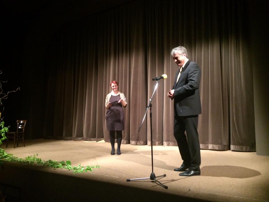 Dr. Milan Zver na 8. klekljarskih dnevih v Žireh Dr. Milan Zver na 8. klekljarskih dnevih v Žireh